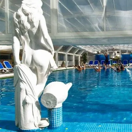 St. Louis Hotel 3*