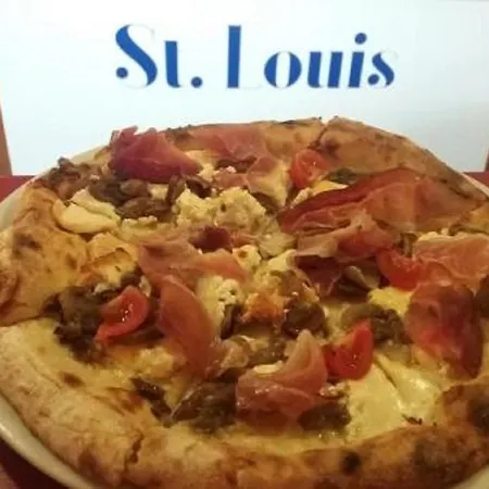 Hotel St. Louis 3*